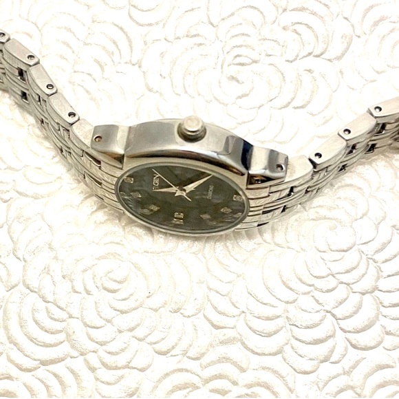“ELGIN DIAMOND” WOMEN’S WATCH EUC - Picture 4 of 9